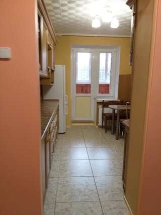 Апартаменты Апартаменты на Стадионной 6 Киев Апартаменты с балконом-12