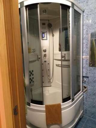 Апартаменты Апартаменты на Стадионной 6 Киев Апартаменты с балконом-30